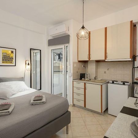 Central Studio! Fiber Wifi, Ac, Private, Self Check-In! Salonic Exterior foto