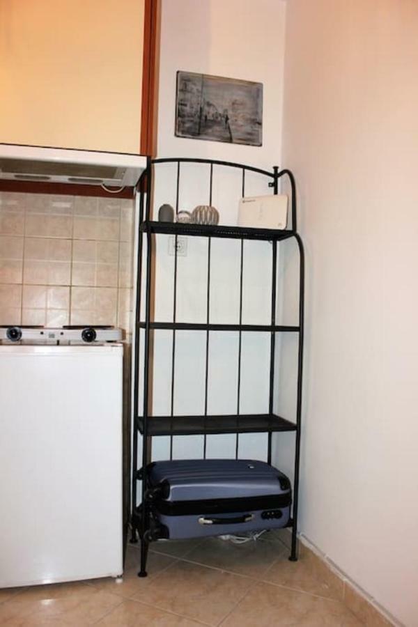 Central Studio! Fiber Wifi, Ac, Private, Self Check-In! Salonic Exterior foto