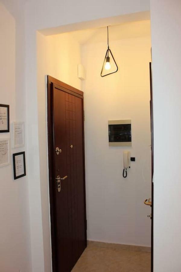 Central Studio! Fiber Wifi, Ac, Private, Self Check-In! Salonic Exterior foto